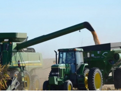 Farmer sentiment on trade, ag economy improves