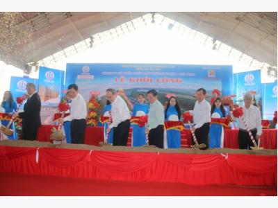 Work on Trà Vinhs first high-tech shrimp breeding centre begins