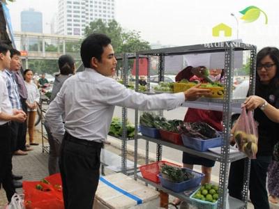 Nông sản sạch cháy hàng