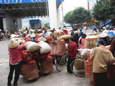 Nông sản Trung Quốc áp thuế NK 0%: Nhà nông có nguy cơ ngạt thở