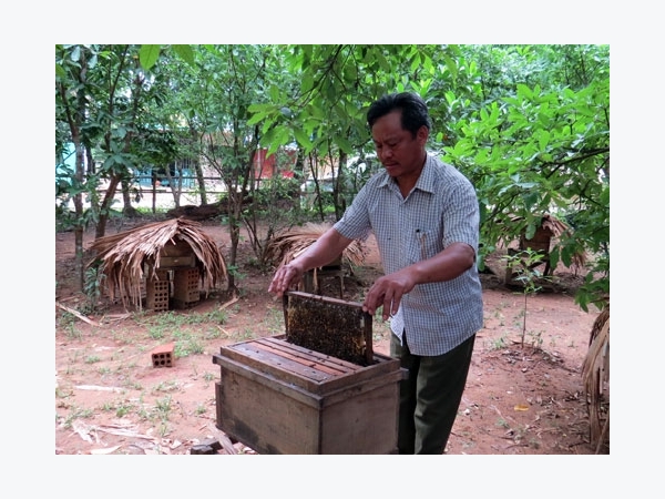 Nông dân tiền tỷ: Lão nông bỏ sông lên bờ thành nông dân “3 tỷ”